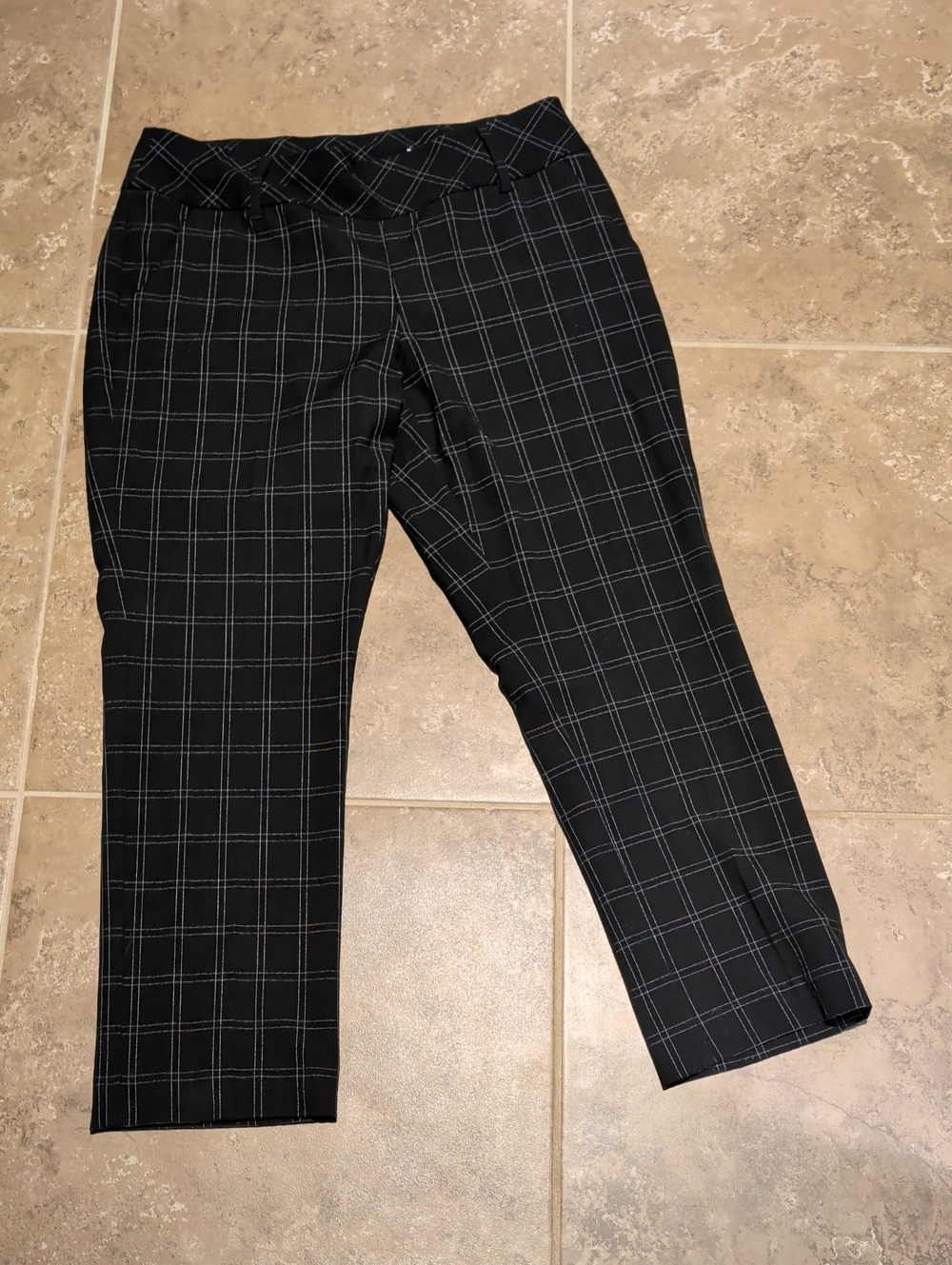 Christopher & Banks Black Windowpane Cropped Pull-On Pants